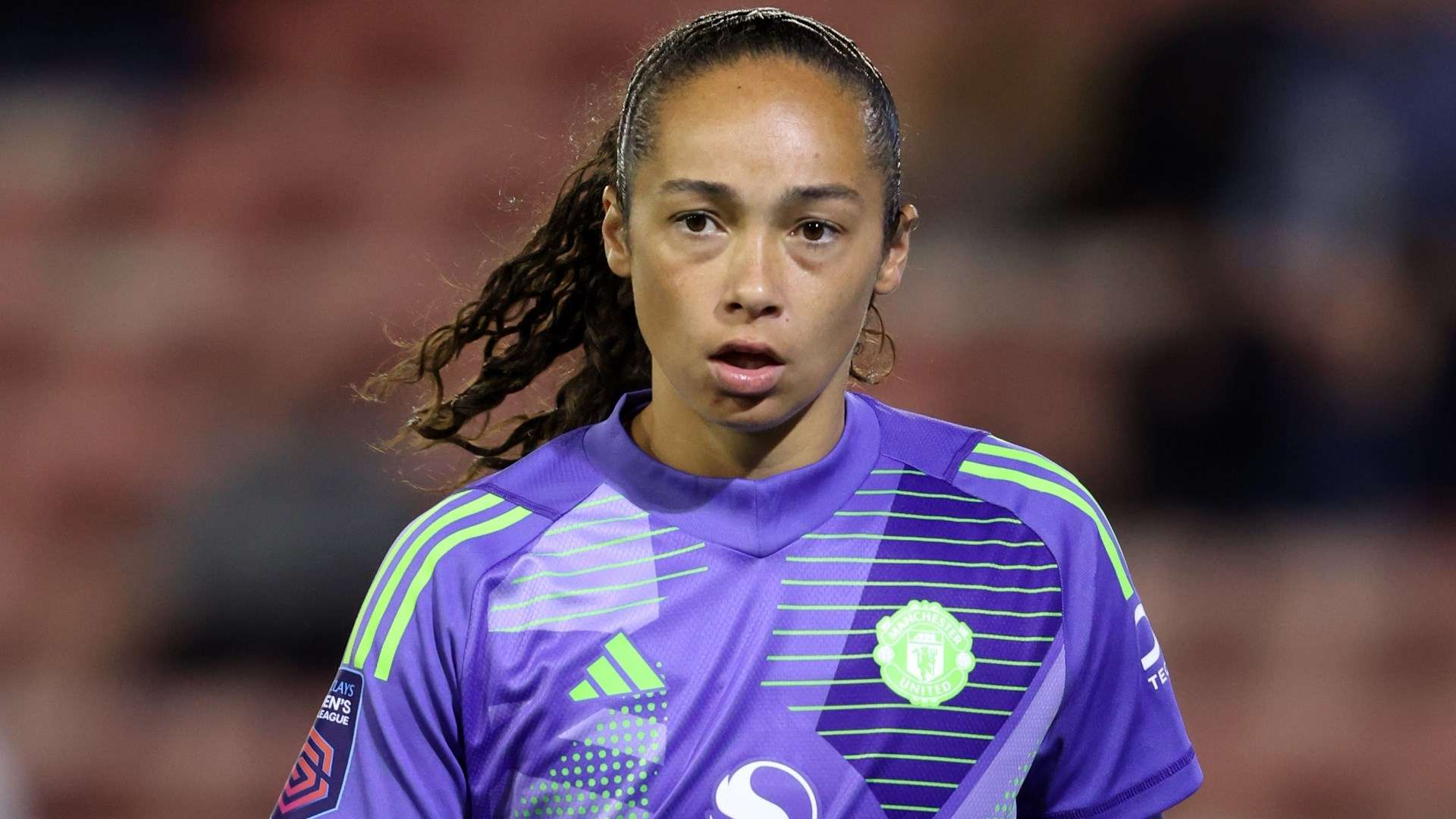 面临很大的 面临很大的